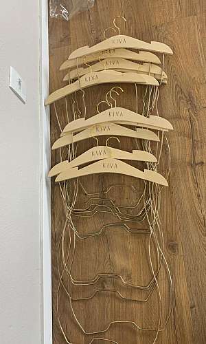 cabide silhueta dourado cabide silhueta dourado