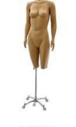 manequim feminino com pedestal manequim feminino com pedestal